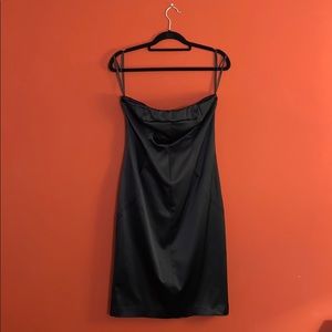 Express Dresses - Express Strapless Black Body Con Midi Dress Express Dresses - Express Strapless Black Body Con Midi Dress